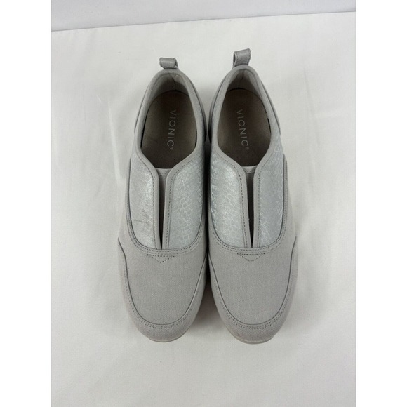 Vionic Magnolia Denver Slip On Sneakers Light Grey Canvas Snakeprint 10 Orthotic - Picture 2 of 11